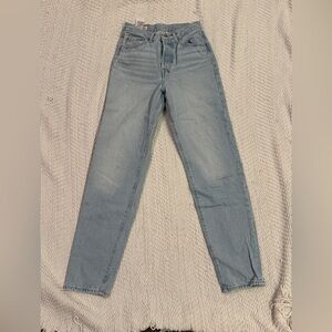 Levi’s Light Blue Button Up Denim Jeans